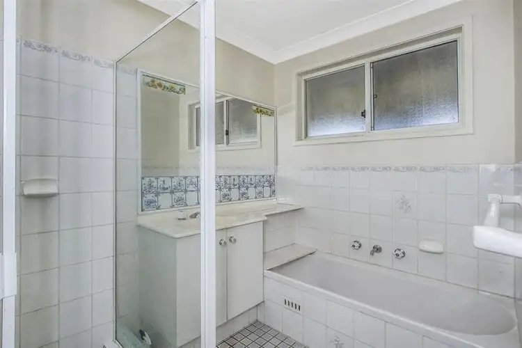Fifth view of Homely house listing, 30 Betty Anne Place, Mardi NSW 2259