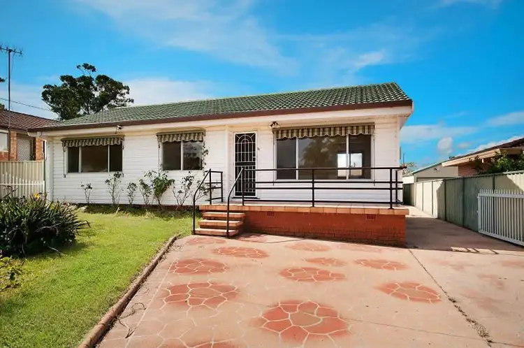 29 Balmoral Drive, Gorokan NSW 2263
