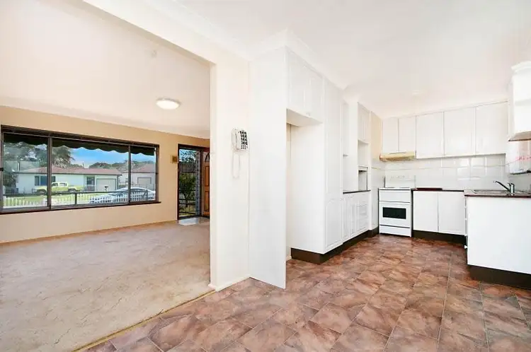Second view of Homely house listing, 29 Balmoral Drive, Gorokan NSW 2263