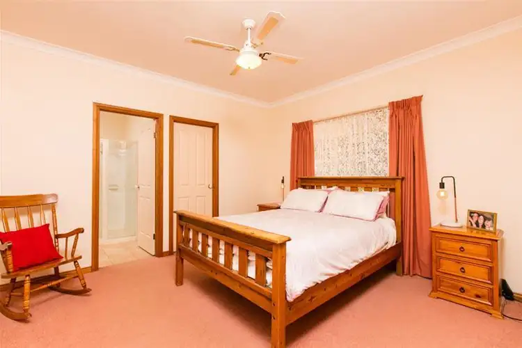 Sixth view of Homely house listing, 2 Rodi Court, Mildura VIC 3500