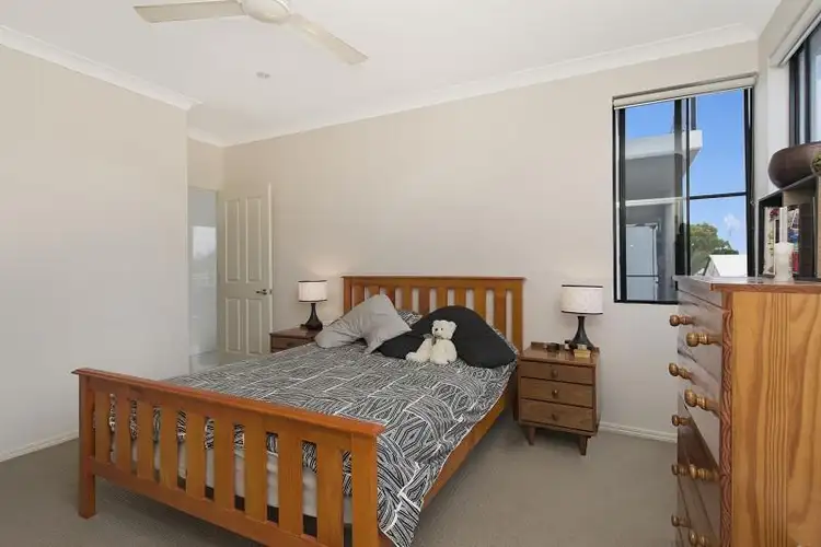 Sixth view of Homely unit listing, 3/35 Queen Street, Bongaree QLD 4507