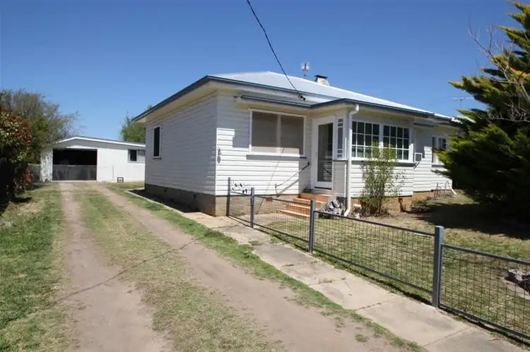 43 Molesworth Street, Tenterfield NSW 2372