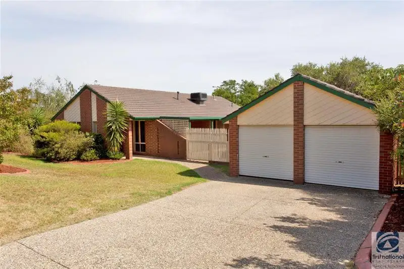 Main view of Homely house listing, 10 Paterson Avenue, Baranduda VIC 3691