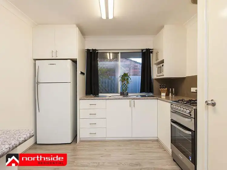 Sixth view of Homely house listing, 5 Glenside Crescent, Craigie WA 6025
