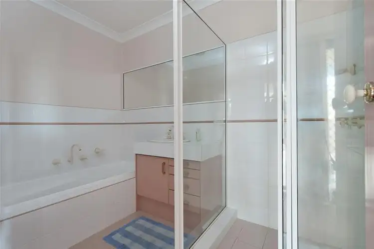 Sixth view of Homely unit listing, 4/212 Beach Road, Batehaven NSW 2536