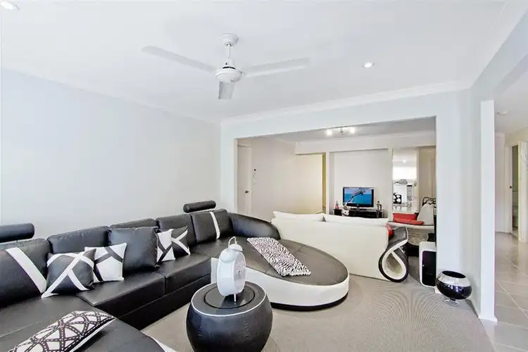 Sixth view of Homely house listing, 18 Devonshire Street, Cameron Park NSW 2285