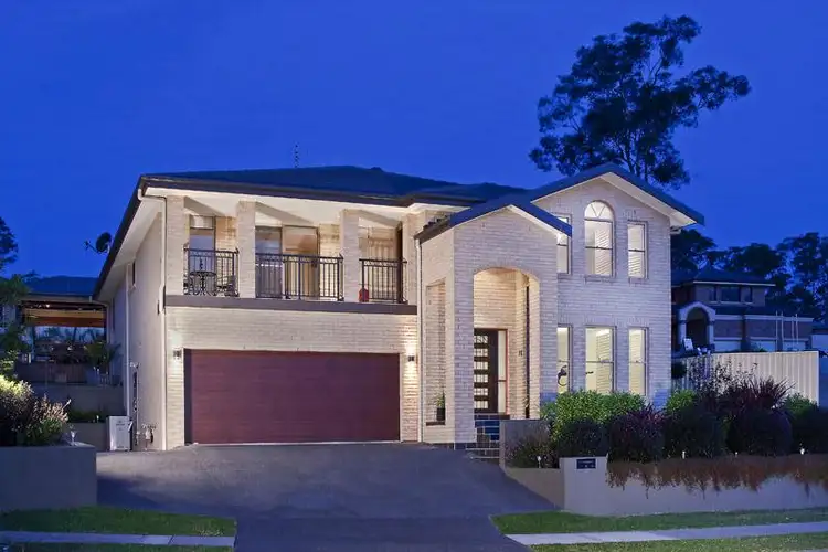 3 Guildford Grove, Cameron Park NSW 2285