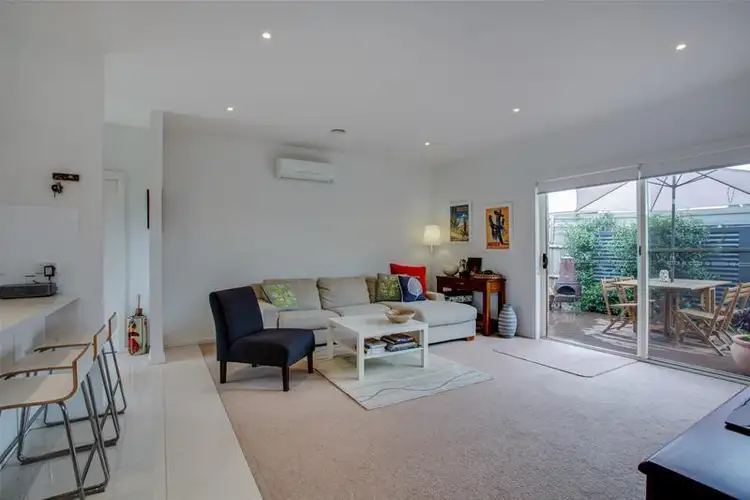 Third view of Homely unit listing, 2/2 Seaton Court, Somerville VIC 3912