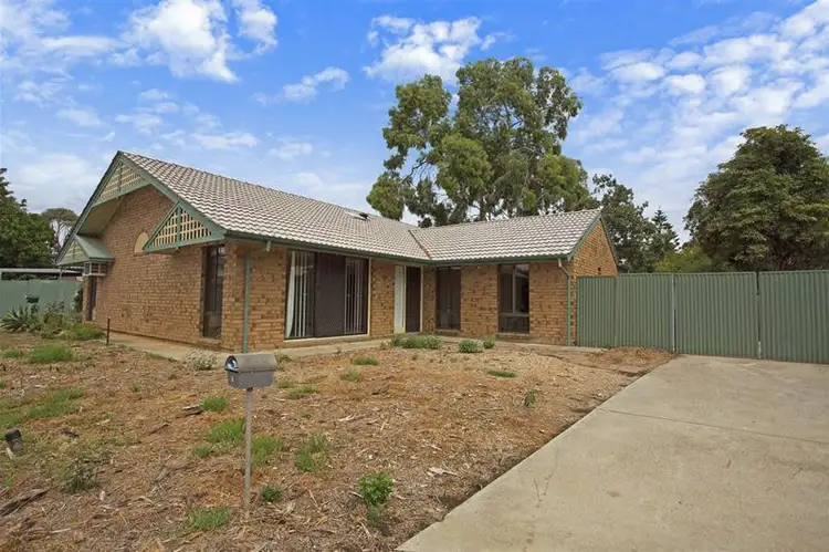 8 Nieass Place, Renown Park SA 5008