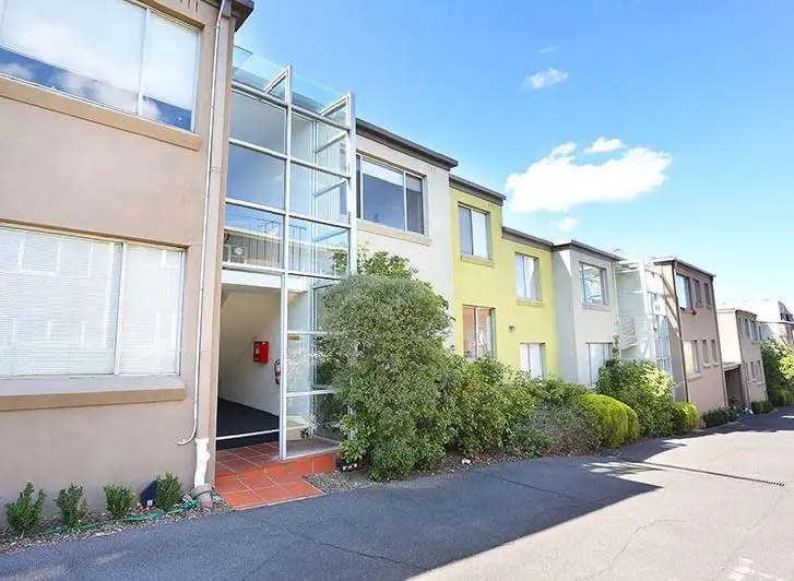 3/556 Moreland Road, Brunswick West VIC 3055