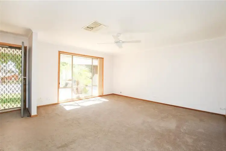 Seventh view of Homely house listing, 16 Tower Court, Buronga NSW 2739