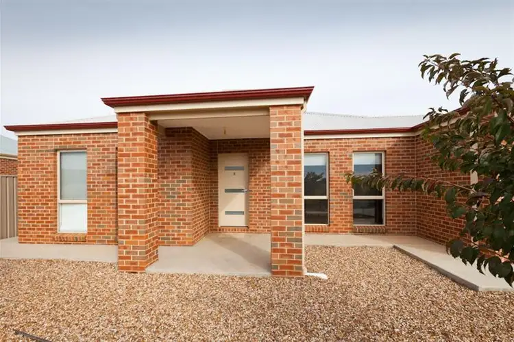 8 Anne Cox Drive, Red Cliffs VIC 3496