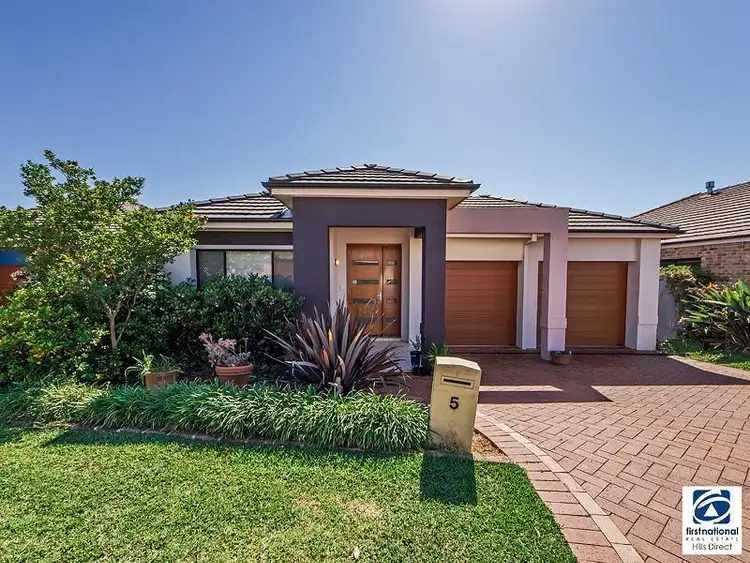 5 Hamish Circuit, Stanhope Gardens NSW 2768