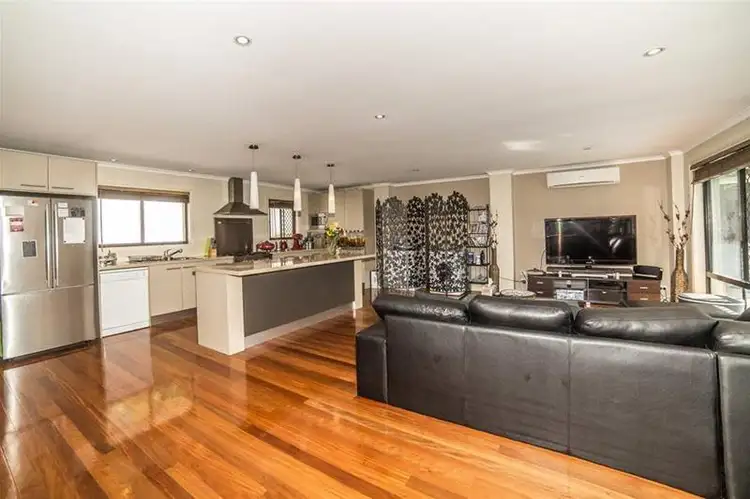 2 Murev Way, Carrara QLD 4211
