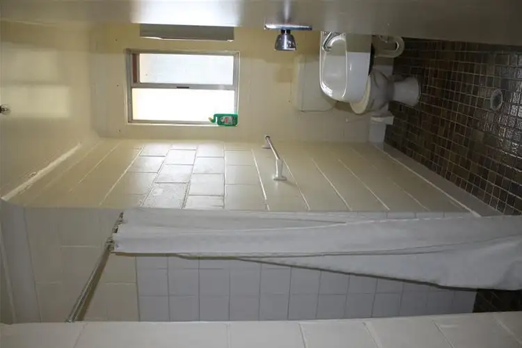 Sixth view of Homely block of units listing, 3-5 Higginbotham Avenue, Armidale NSW 2350