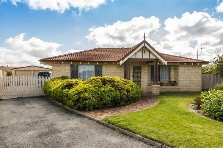 Second view of Homely house listing, 48 Sierra Crescent, Orana WA 6330