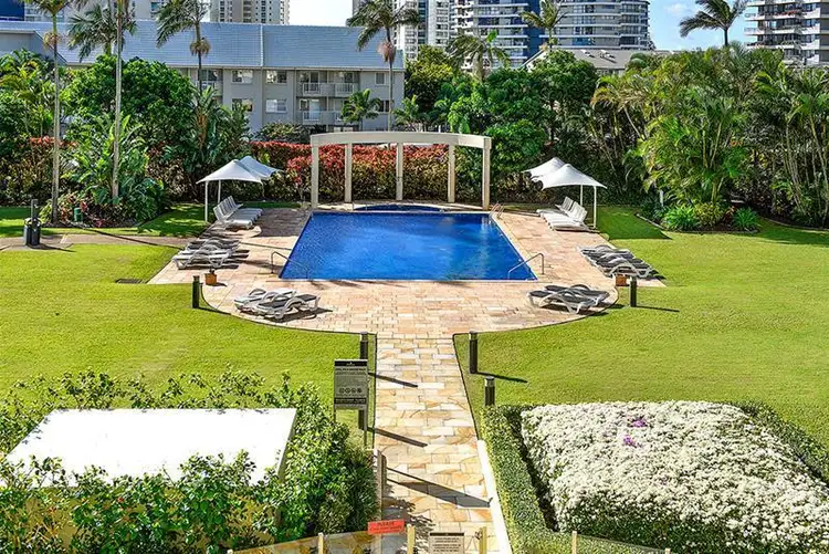 'CONTESSA' 1 Serisier Avenue, Main Beach QLD 4217