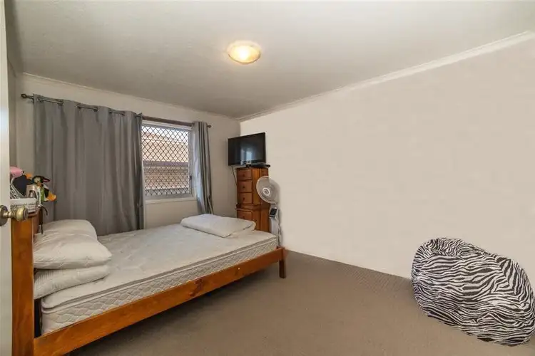 Sixth view of Homely apartment listing, 2/12 Christina Court, Mermaid Waters QLD 4218
