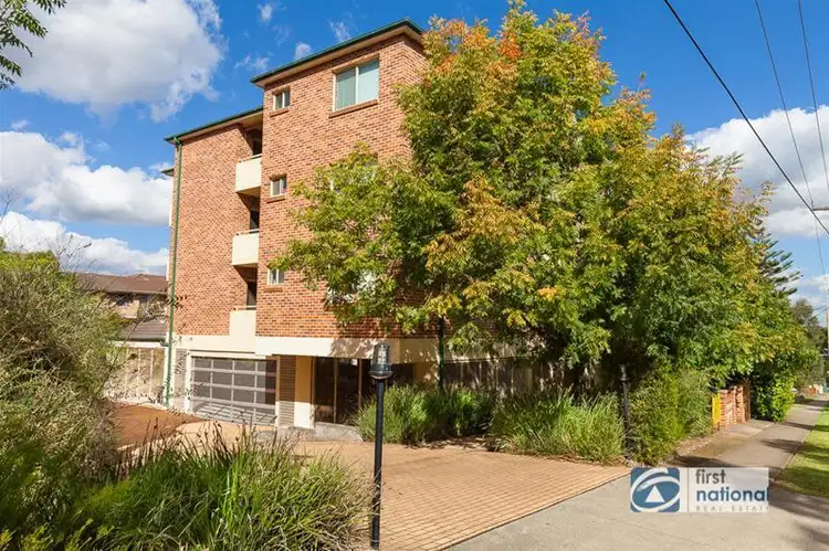 24/11 Oxford Street, Blacktown NSW 2148