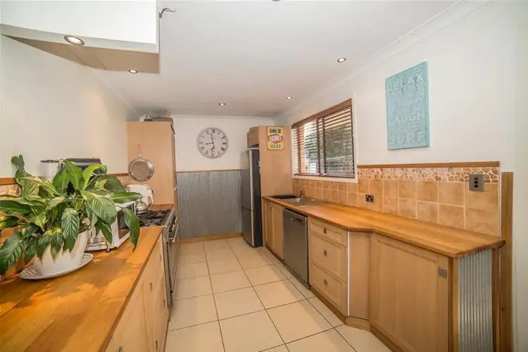 Third view of Homely house listing, 8 Aberdeen Court, Highland Park QLD 4211