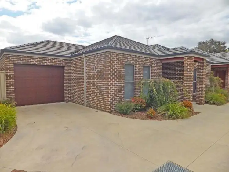 Second view of Homely townhouse listing, 2/239 Fenaughty Street, Kyabram VIC 3620