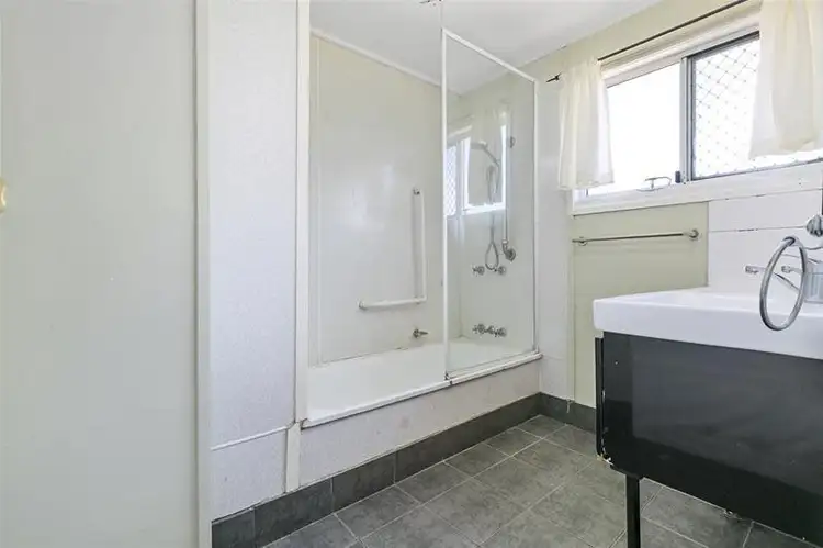 Sixth view of Homely house listing, 9 Neilson  Crescent, Riverview QLD 4303