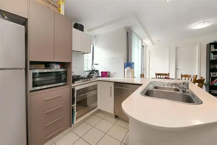 Third view of Homely apartment listing, 3001/92 Quay Street, Brisbane City QLD 4000