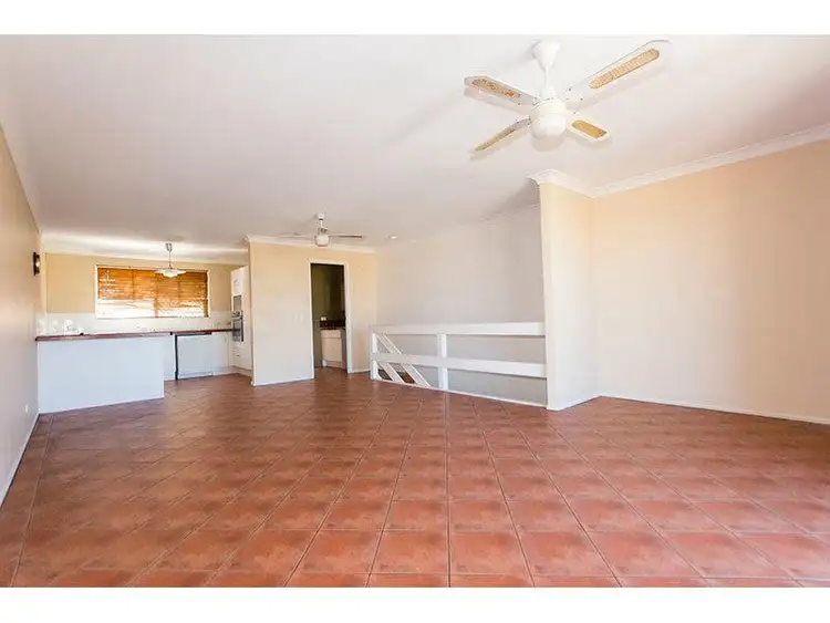 2/1 Kilpatrick Court, Highland Park QLD 4211