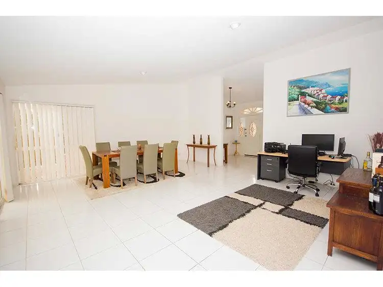 Third view of Homely house listing, 186 Alexander Drive, Highland Park QLD 4211