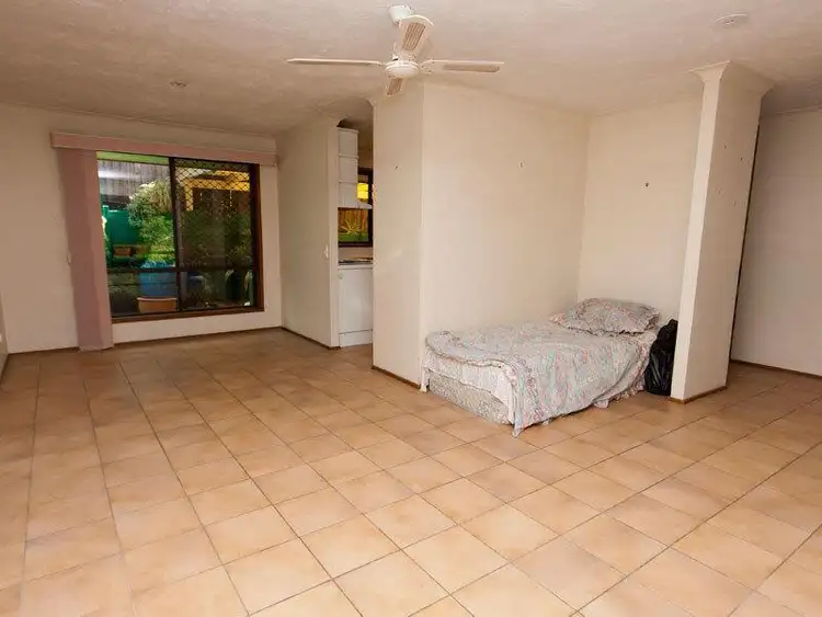 Fifth view of Homely house listing, 15 Balfour Cresent, Highland Park QLD 4211