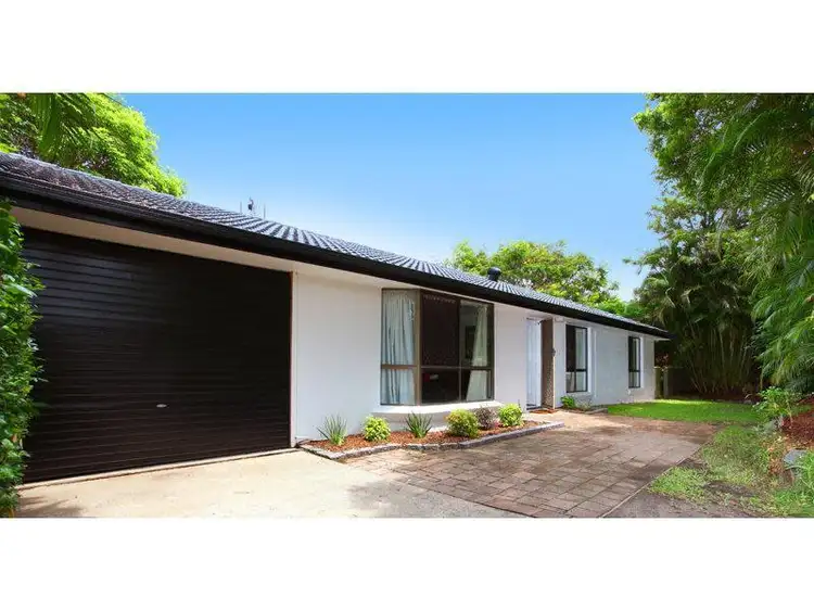 2 Cambridge Court, Carrara QLD 4211