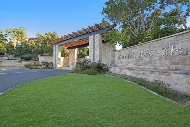 Main view of Homely townhouse listing, 25/2 Ridgeline Way, Highland Park QLD 4211