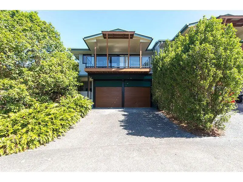 Main view of Homely townhouse listing, 31/2 Ridgeline Way, Highland Park QLD 4211