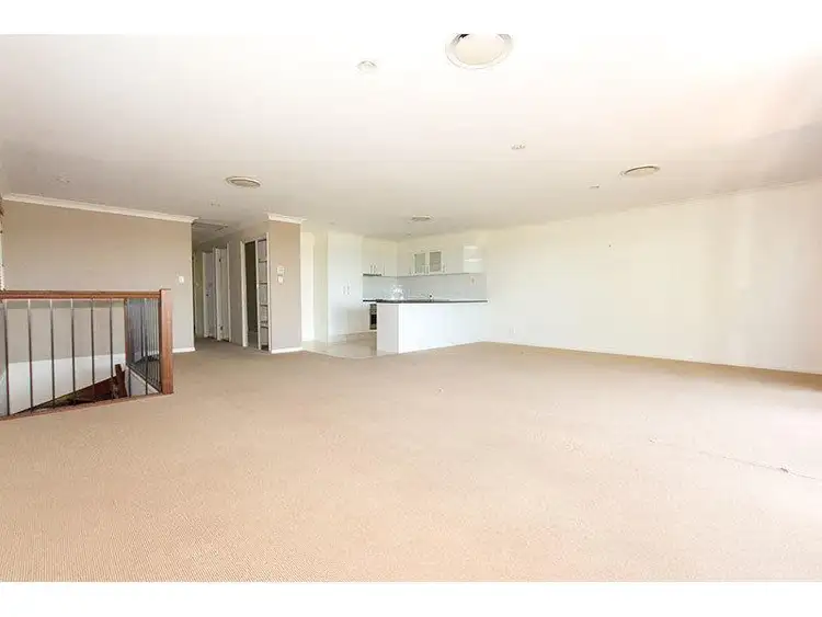 Second view of Homely townhouse listing, 31/2 Ridgeline Way, Highland Park QLD 4211