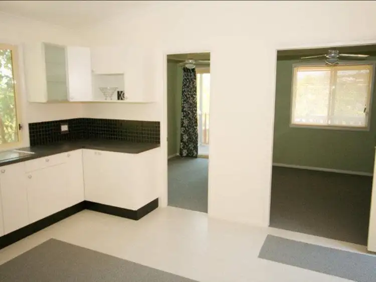 Seventh view of Homely house listing, 1/12 Design Place, Highland Park QLD 4211
