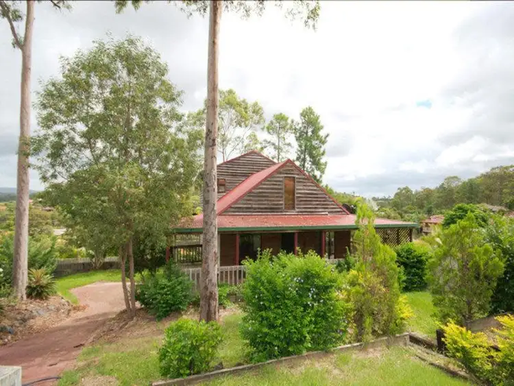 15 Austral Crescent, Pacific Pines QLD 4211