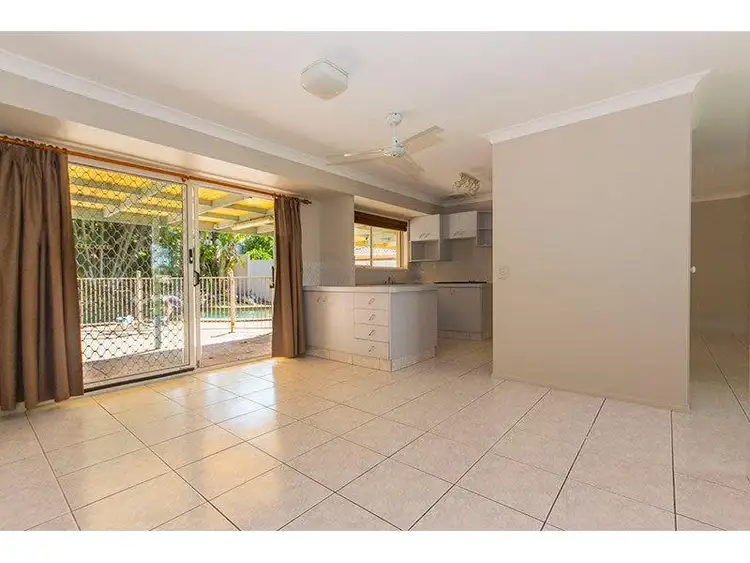 Sixth view of Homely house listing, 13 Perth Square, Highland Park QLD 4211