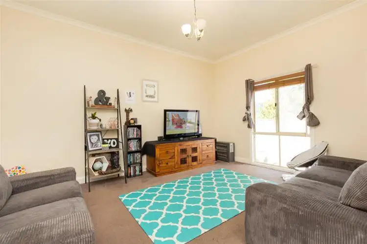 Second view of Homely house listing, 3/5 Melia Street, Red Cliffs VIC 3496