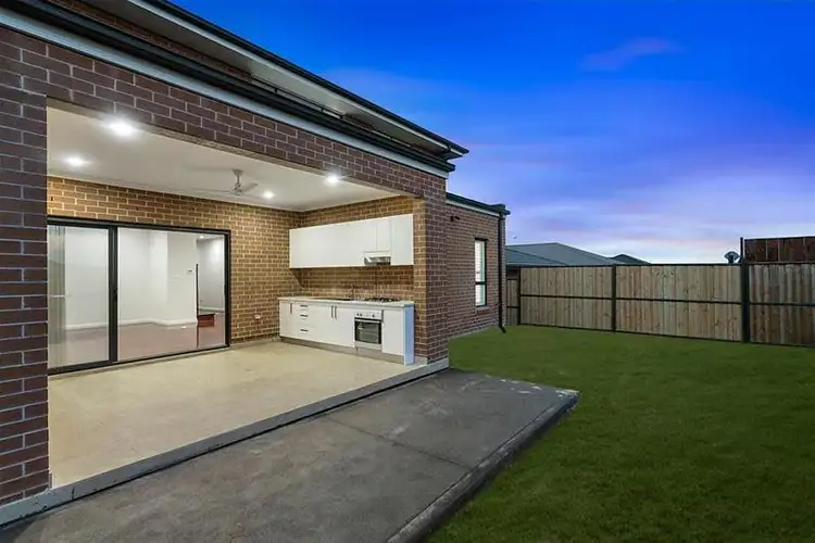 Sixth view of Homely house listing, 4 Bullaburra Street, The Ponds NSW 2769
