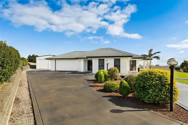 19 Morris Court, Cotswold Hills QLD 4350