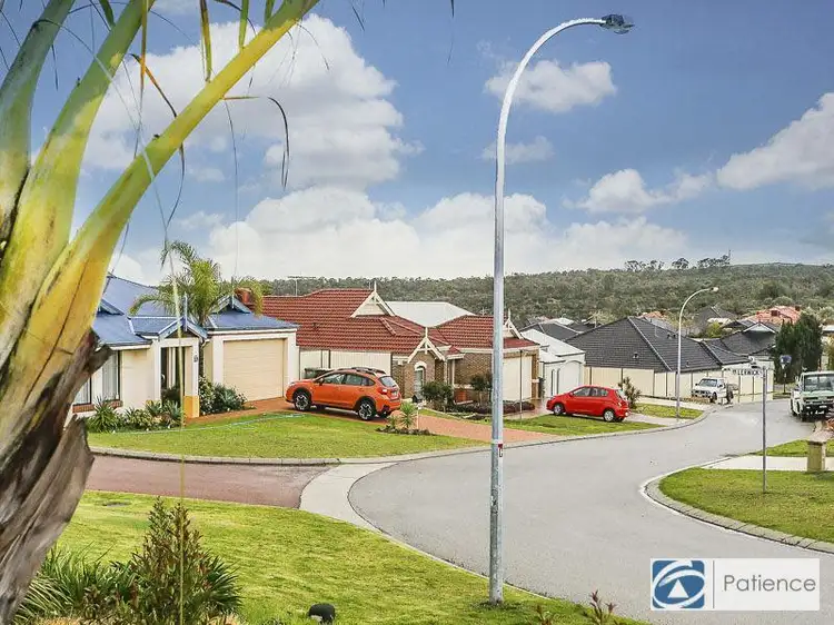 55 Glomach Circuit, Kinross WA 6028