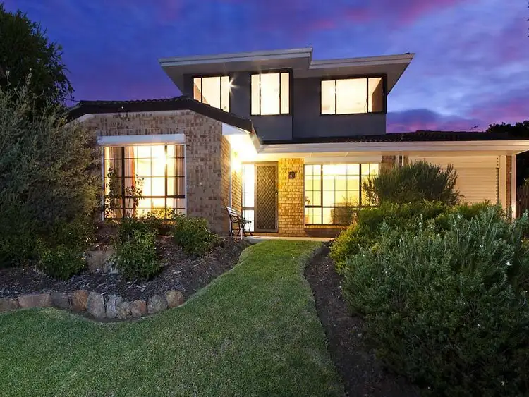 5 Onyx Road, Mount Richon WA 6112