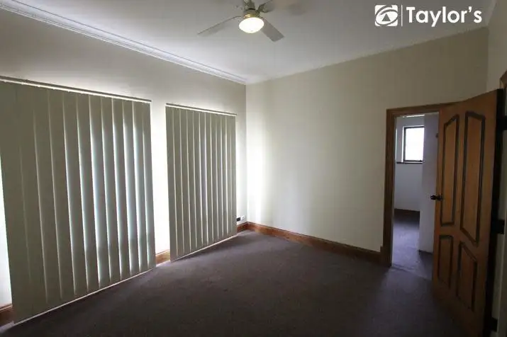 Fifth view of Homely house listing, 33 Kara Crescent, Gulfview Heights SA 5096