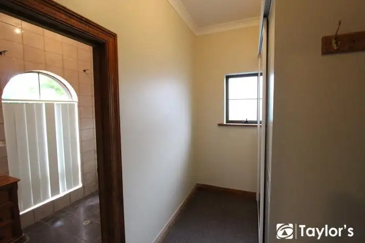 Sixth view of Homely house listing, 33 Kara Crescent, Gulfview Heights SA 5096
