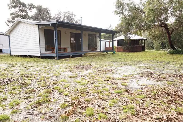 149 Wallaby Street, Loch Sport VIC 3851