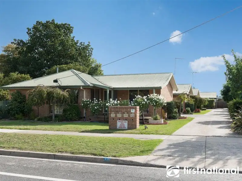 Main view of Homely unit listing, 1/10 Station Street, Officer VIC 3809