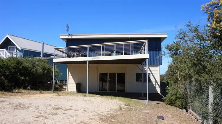 12 Mary Street, Loch Sport VIC 3851