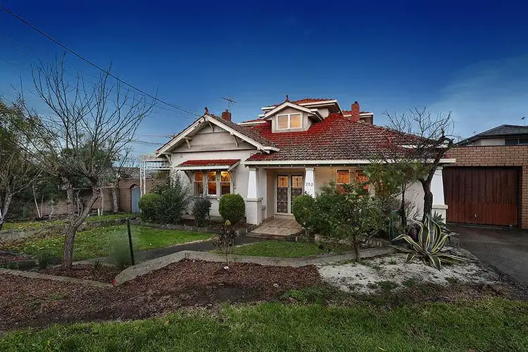 Second view of Homely house listing, 252 Pascoe Vale Road, Essendon VIC 3040