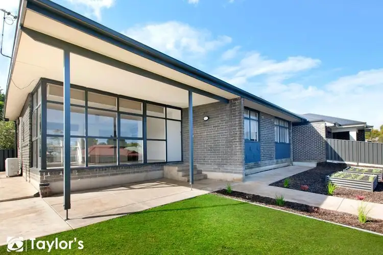 1 Barcoo Road, Para Hills SA 5096