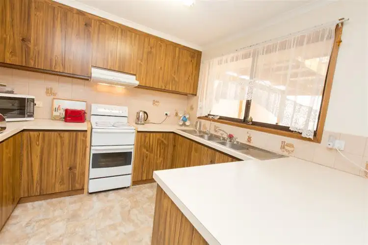 Fourth view of Homely house listing, 1 Ramsay Court, Red Cliffs VIC 3496